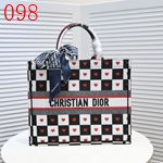 偽物ディオールバッグ